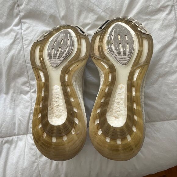 Adidas Women's Ultraboost 22 Running Shoe Size 7 Color White - Picture 11 of 11